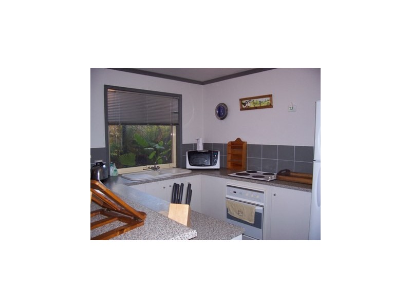 7/36 DEBENHAM Court, Greenwith SA 5125