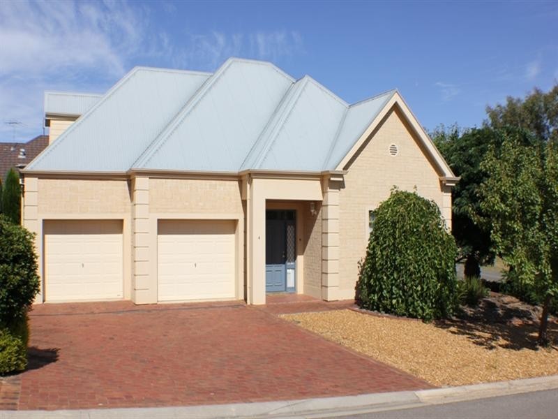 4 Rokewood Circuit, Golden Grove SA 5125