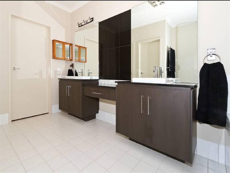 23 Tuscan Road, Golden Grove SA 5125