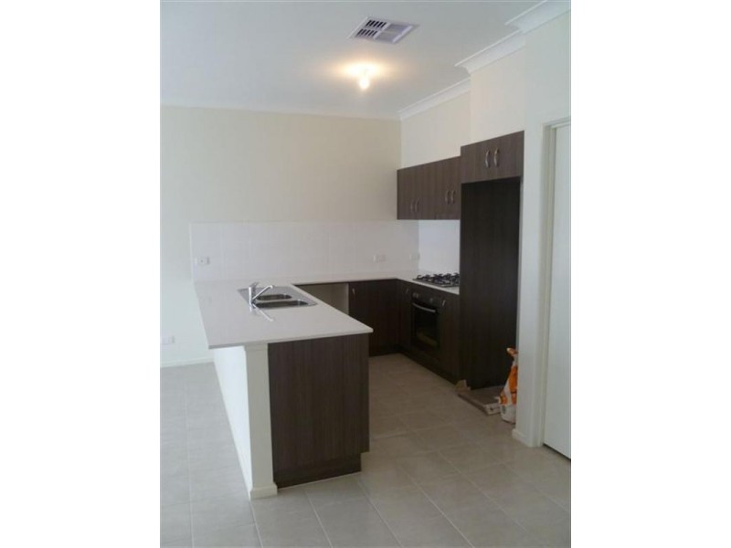 8 Rollings Way, Blakeview SA 5114