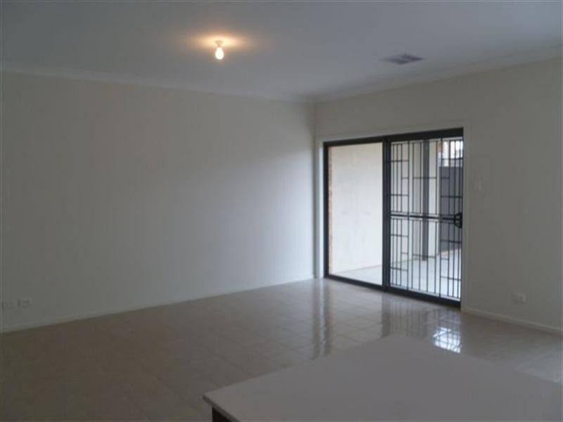 8 Rollings Way, Blakeview SA 5114