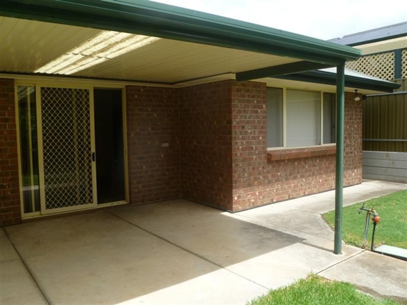 18 Treloar Avenue, Greenwith SA 5125