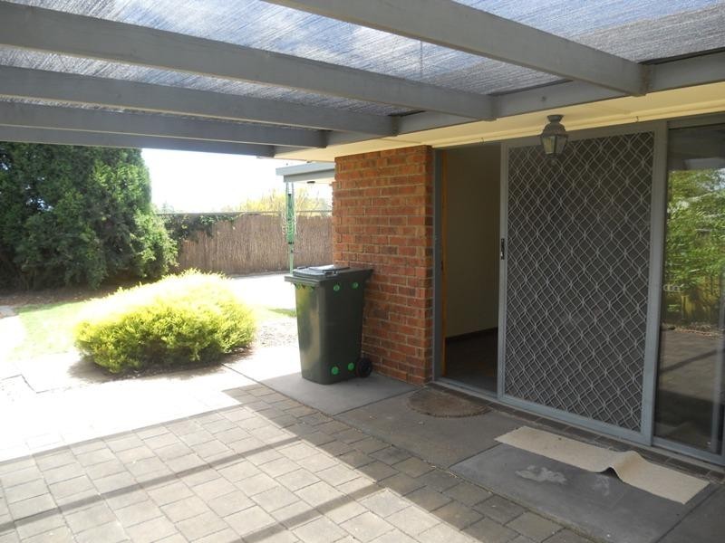 6 Brodie Court, Greenwith SA 5125