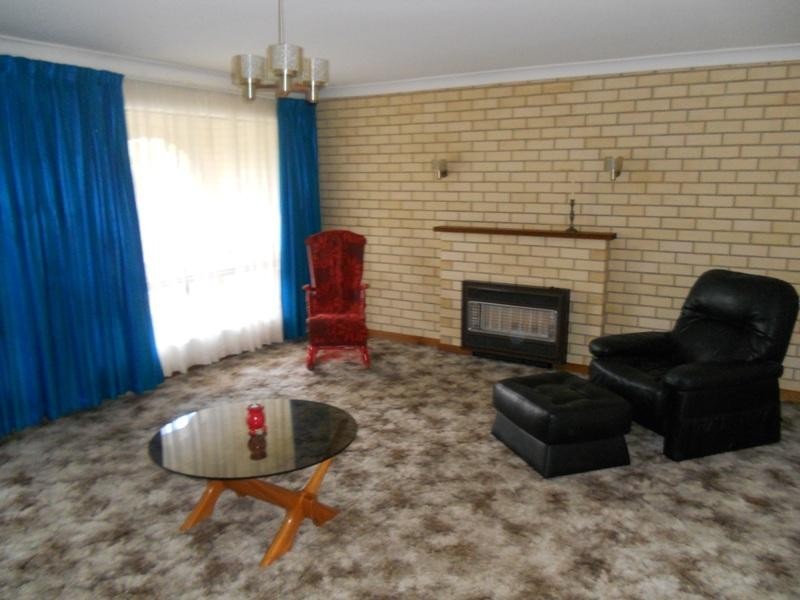 1 Sevres Court, Modbury Heights SA 5092