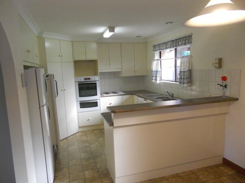 1 Sevres Court, Modbury Heights SA 5092