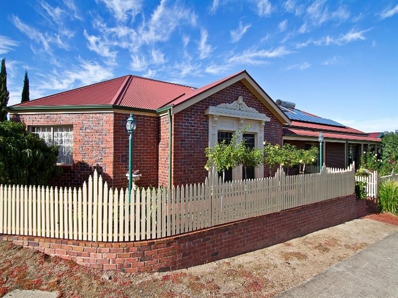12 Sellar Court, Greenwith SA 5125