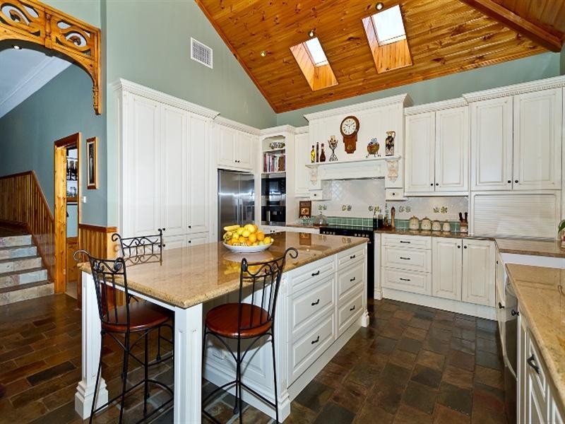 12 Sellar Court, Greenwith SA 5125