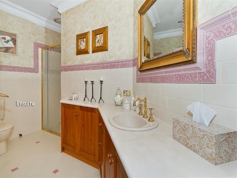 12 Sellar Court, Greenwith SA 5125