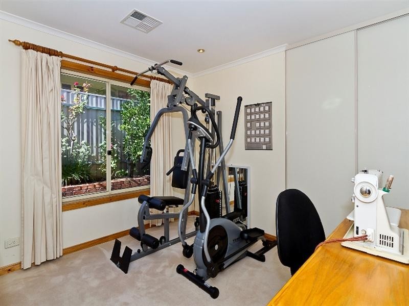 12 Sellar Court, Greenwith SA 5125