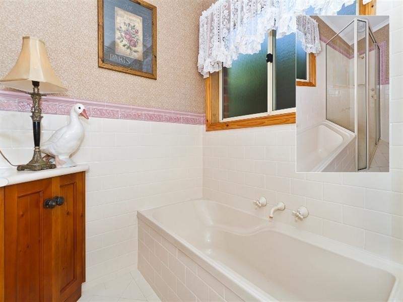 12 Sellar Court, Greenwith SA 5125