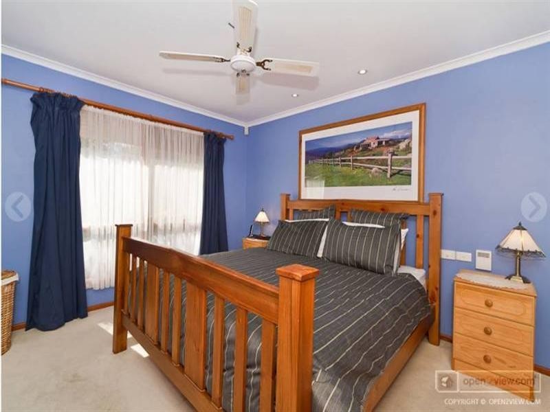 13 Harmer Court, Wynn Vale SA 5127