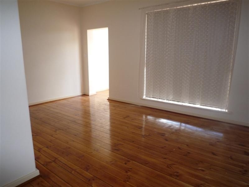 112 Goodman Road, Elizabeth South SA 5112