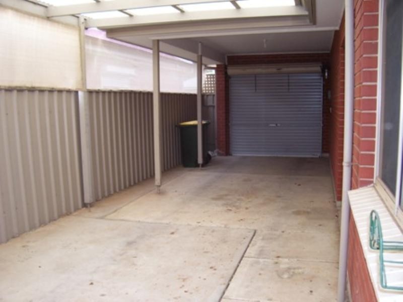 41B Canterbury Drive, Salisbury Heights SA 5109