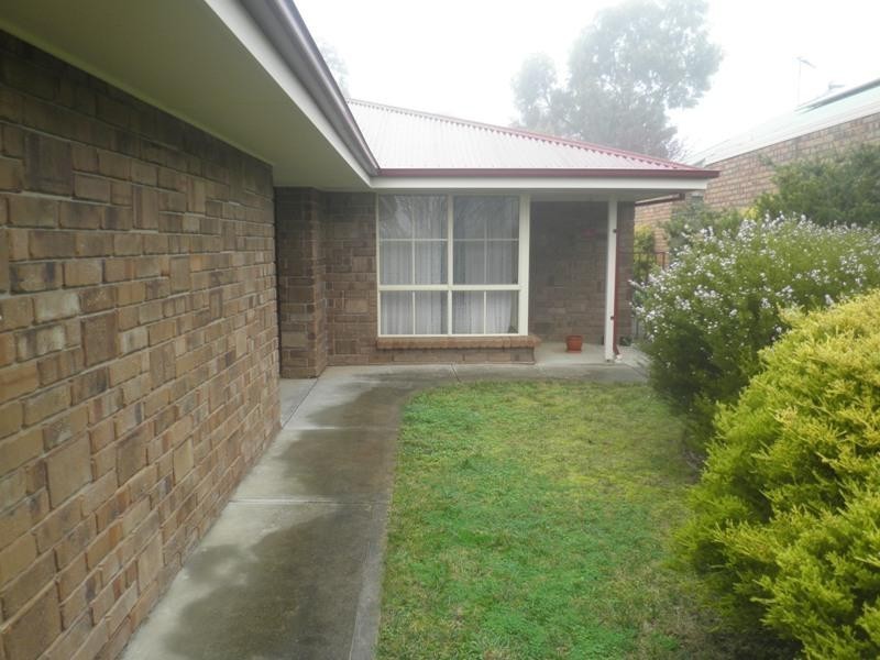 19 Cuthbert Avenue, Golden Grove SA 5125