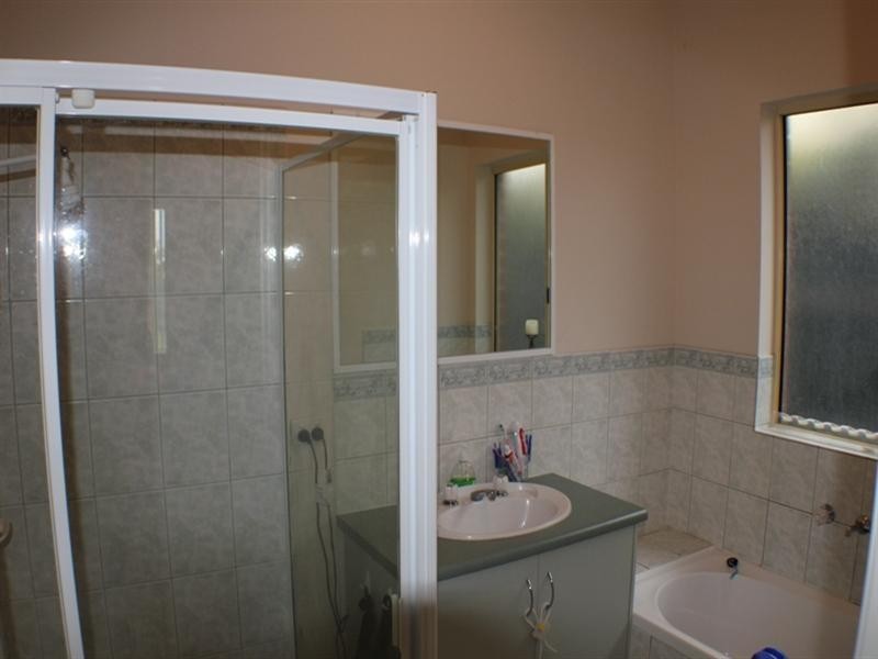 1A Llewen Street, Hillcrest SA 5086