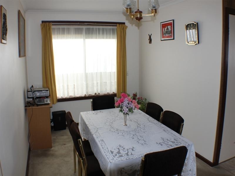 1 Beaumont Court, Para Hills West SA 5096