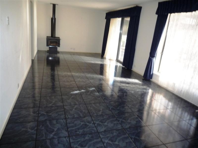 7 AUSTERLITZ Court, Greenwith SA 5125