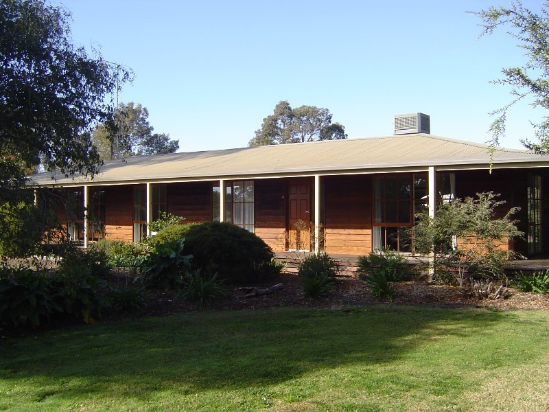 5 Wallace Street, Congupna VIC 3633