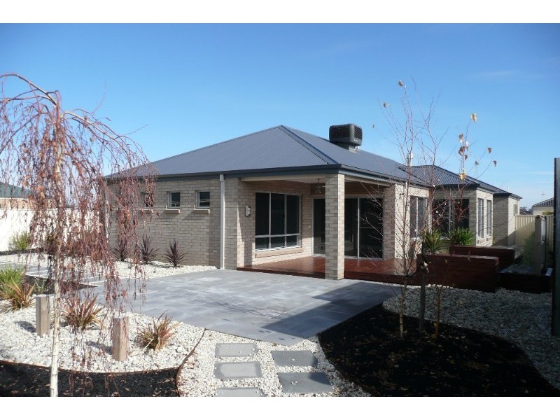 11 Wartook Court, Kialla VIC 3631