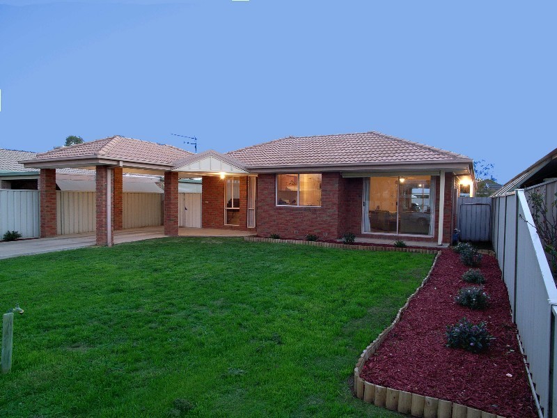 5 Helmer Street, Mooroopna VIC 3629