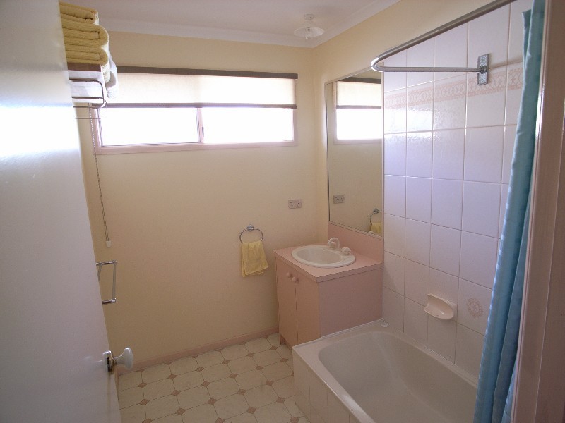 5 Helmer Street, Mooroopna VIC 3629