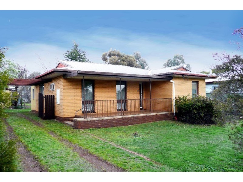 10 Queen Street, Dookie VIC 3646