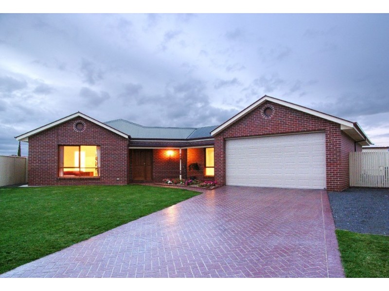 7 Freer Court, Mooroopna VIC 3629