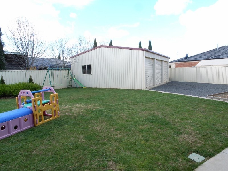 7 Freer Court, Mooroopna VIC 3629