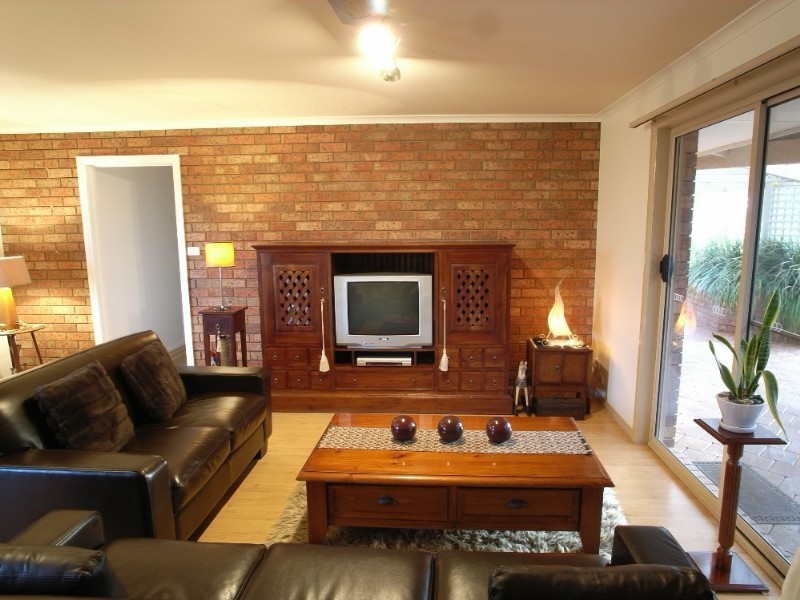 6 Ganaway Crescent, Kialla VIC 3631