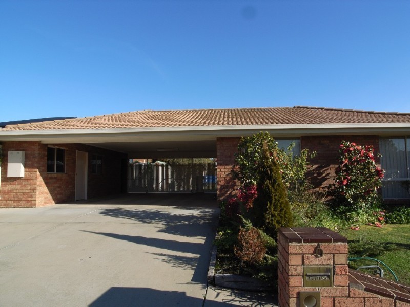 6 Ganaway Crescent, Kialla VIC 3631