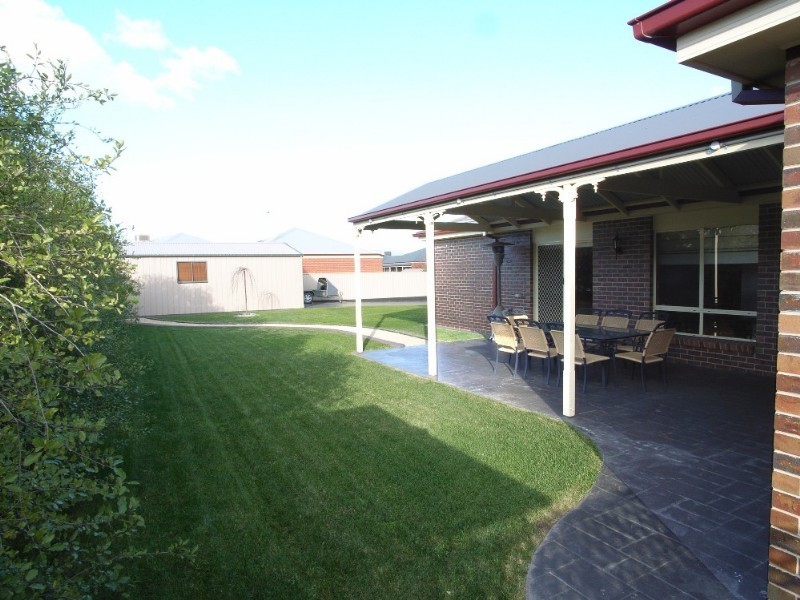 42 Merino Drive, Shepparton VIC 3630