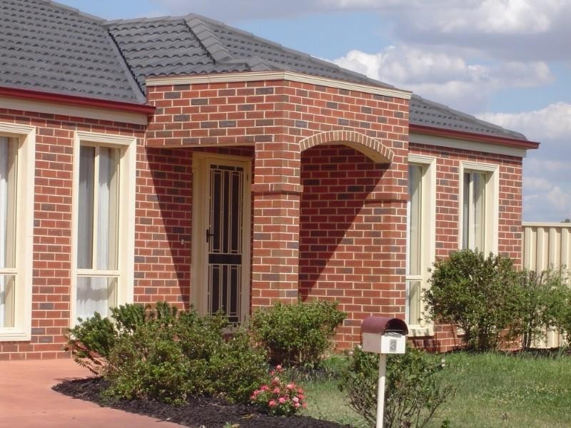 3 Rocklands Crescent, Kialla VIC 3631