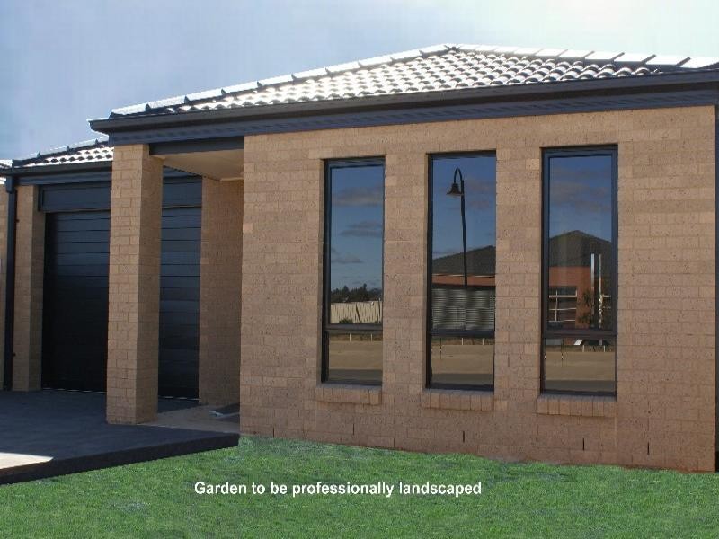 21 Taig Avenue, Kialla VIC 3631