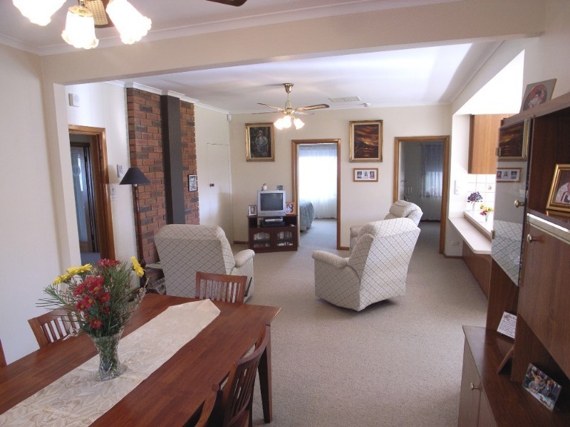 85 Macintosh Street, Shepparton VIC 3630