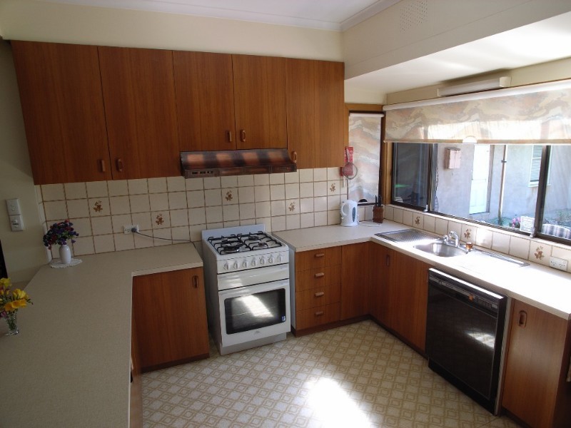 85 Macintosh Street, Shepparton VIC 3630