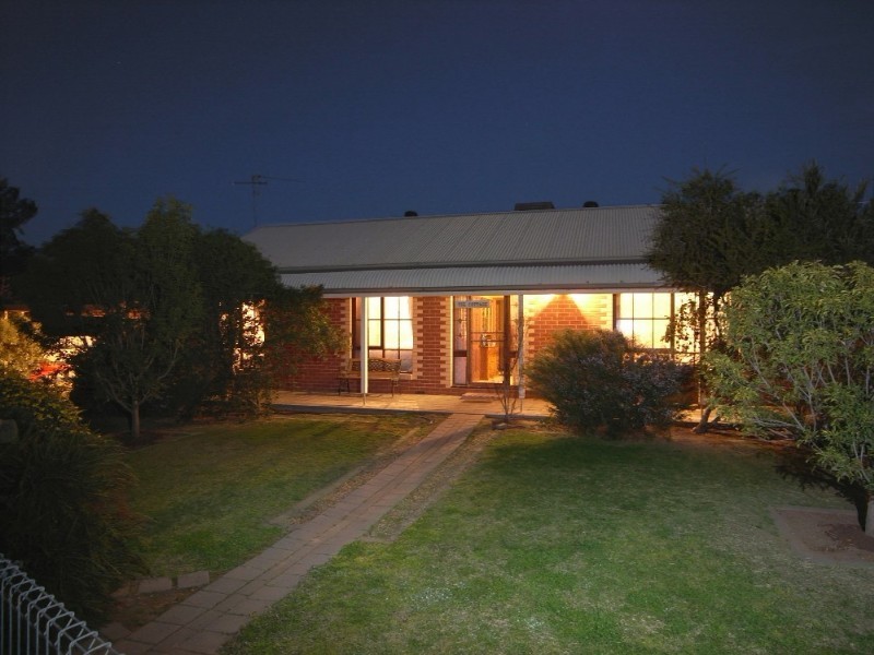 9 Mitchell Street, Nathalia VIC 3638