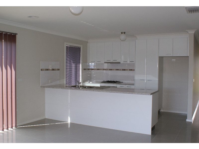 21 Tyquin Street, Shepparton VIC 3630