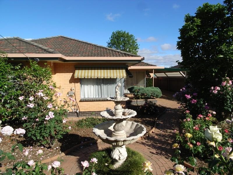 8 Carr Street, Shepparton VIC 3630