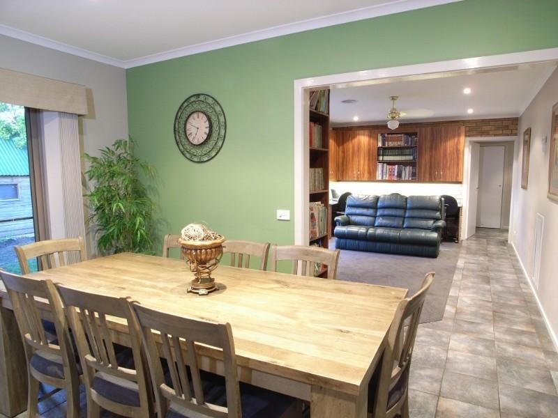 5 Orchard Circuit, Shepparton VIC 3630