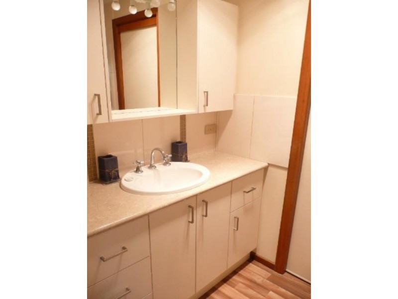 3/3-5 Feshti Street, Shepparton VIC 3630