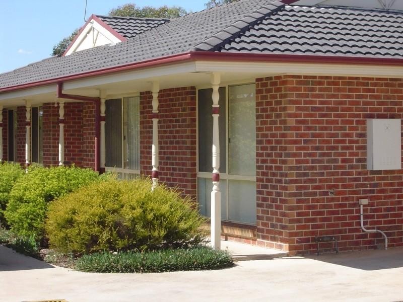 4/10 Homewood Drive, Mooroopna VIC 3629