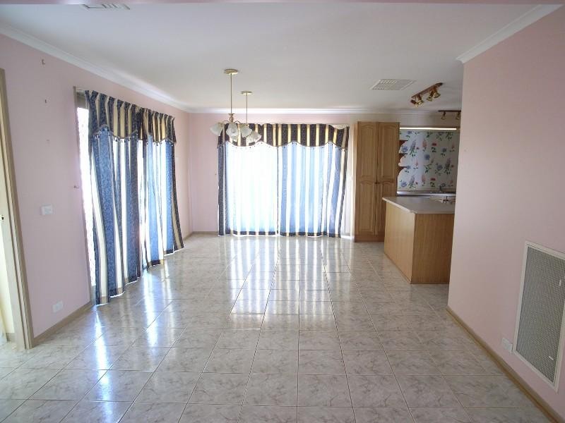 7 Cowan Court, Kialla VIC 3631