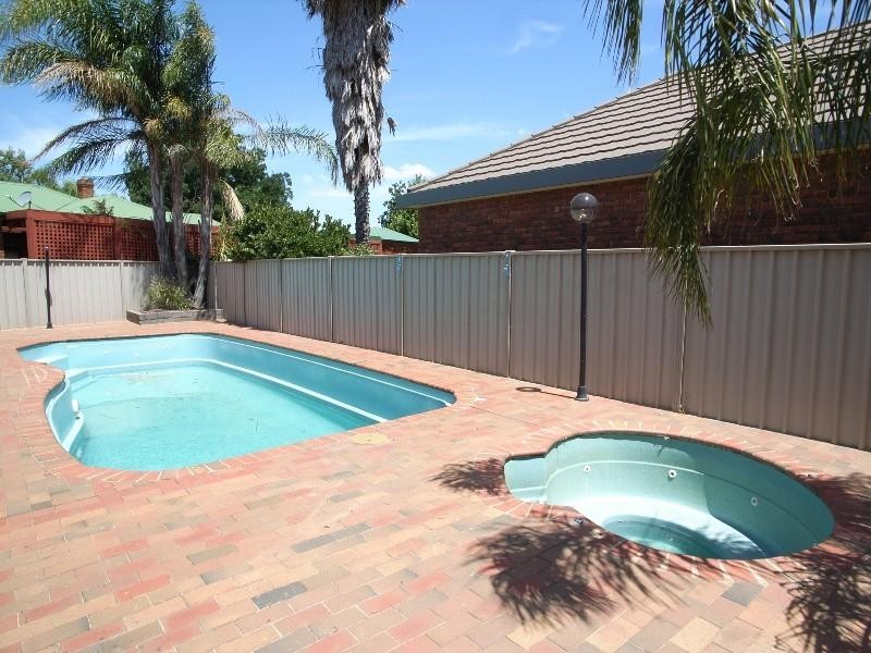 7 Cowan Court, Kialla VIC 3631