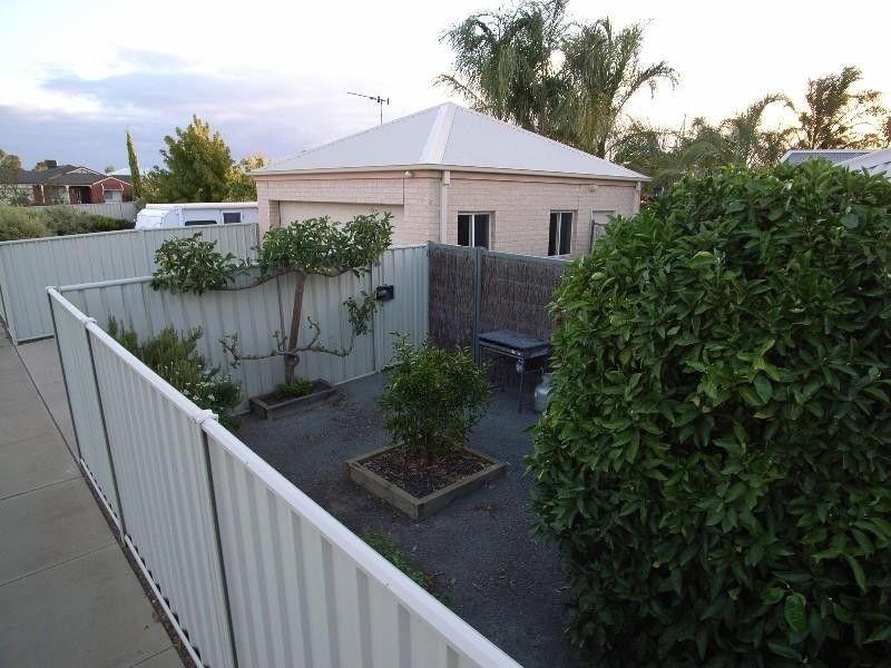 18 Mokoan Avenue, Kialla VIC 3631