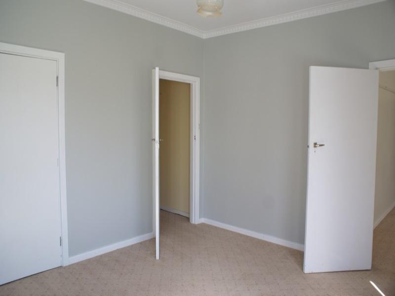 4 McFarlane Road, Mooroopna VIC 3629