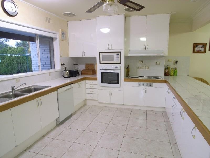 79 Sutcliffe Street, Shepparton VIC 3630