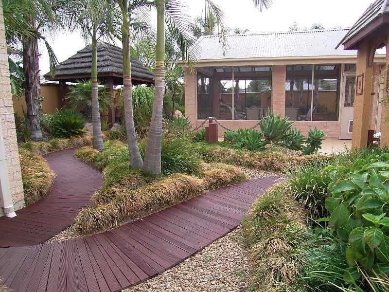 18 Mokoan Avenue, Kialla VIC 3631