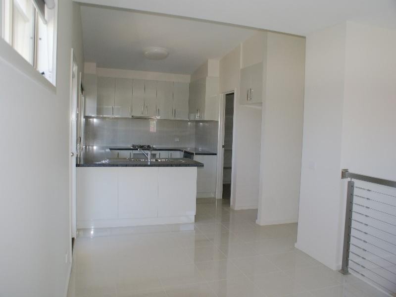 1/2 Somer Avenue, Shepparton VIC 3630