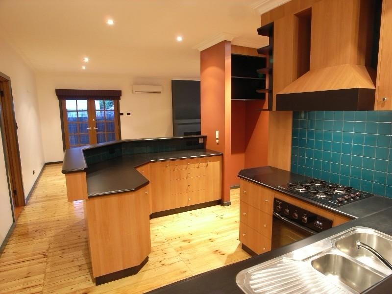 1 Dunkirk Avenue, Shepparton VIC 3630