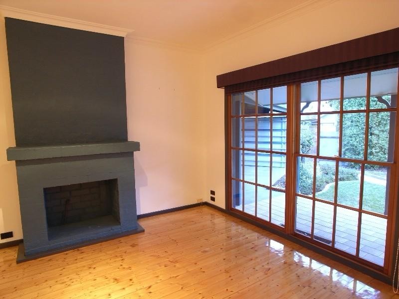 1 Dunkirk Avenue, Shepparton VIC 3630